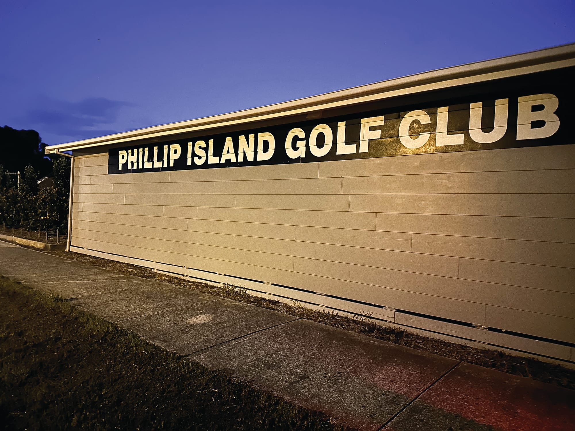 Carted off: asbestos scare at golf club