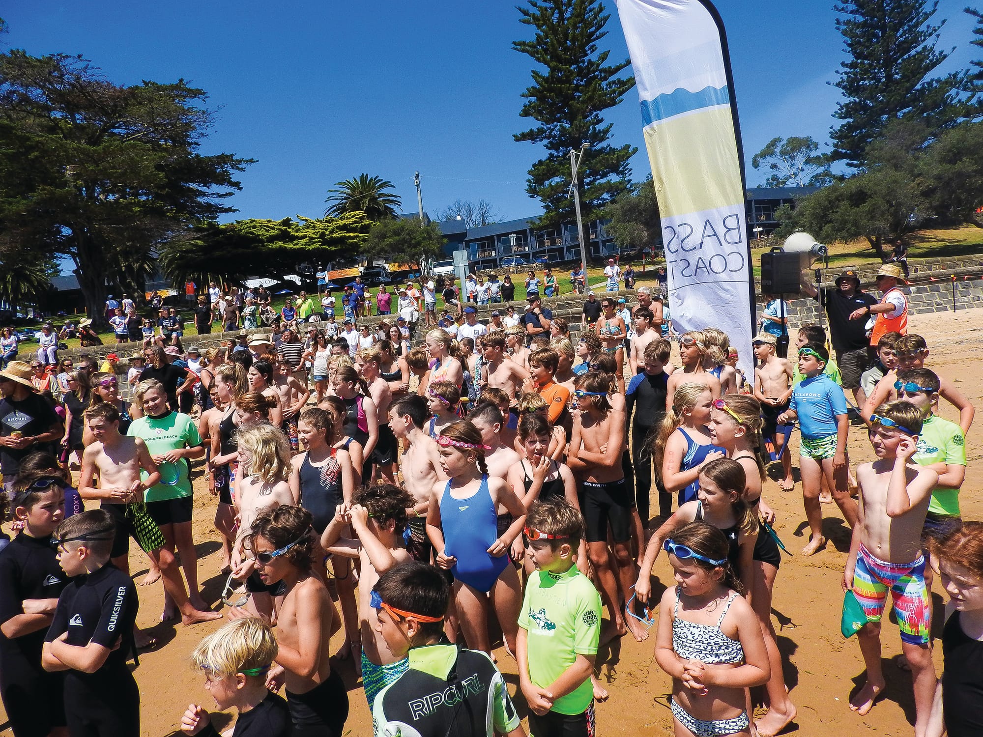 Cowes Classic moves to March