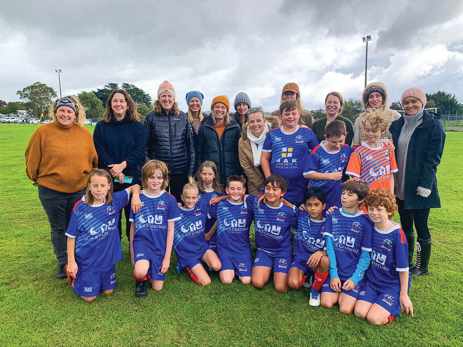 Wins all round for Island soccer - U12B