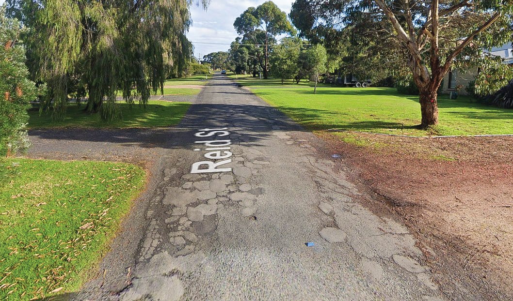 Councillors debate ripping up bitumen