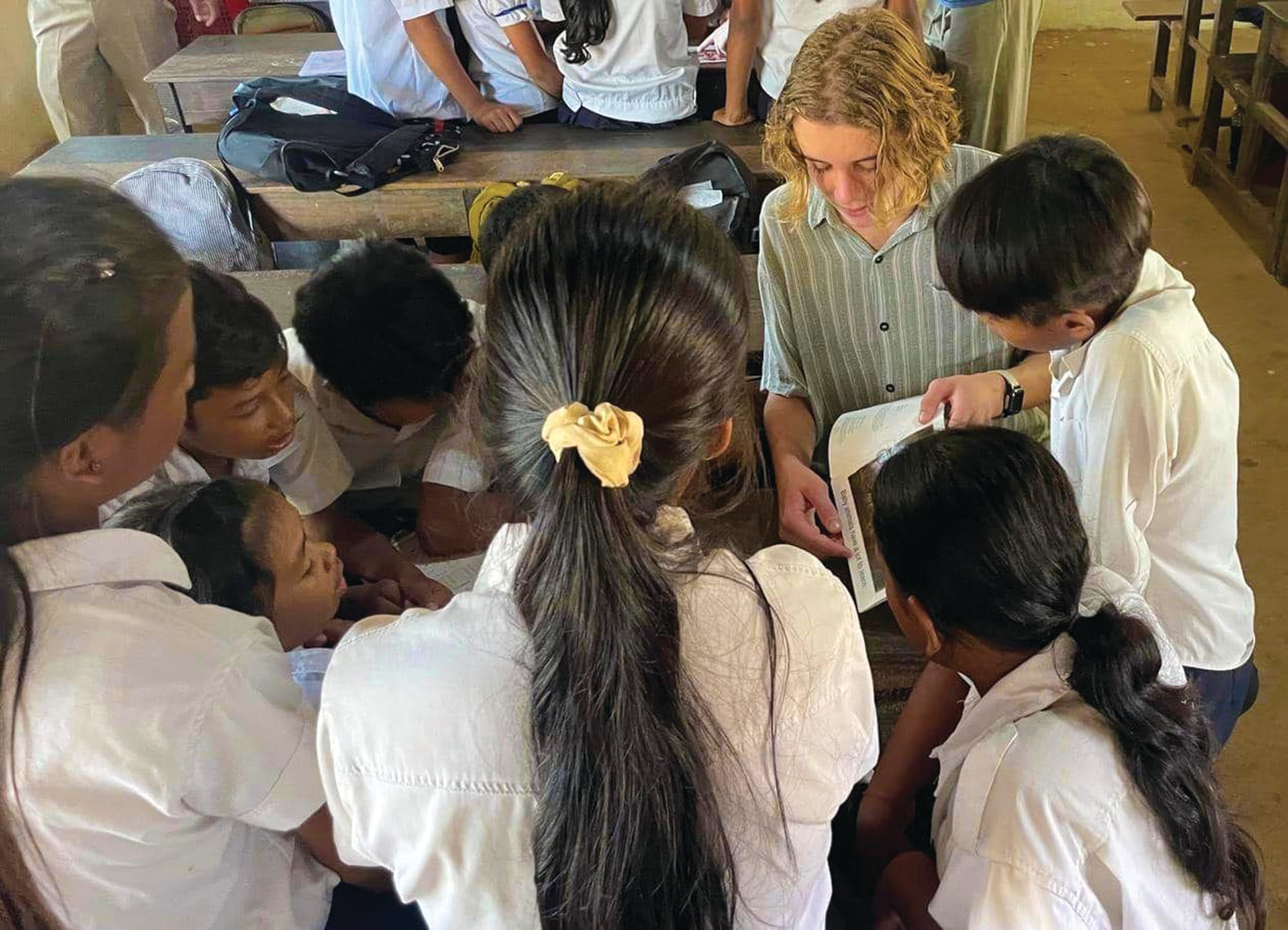 College kids travel to Cambodia