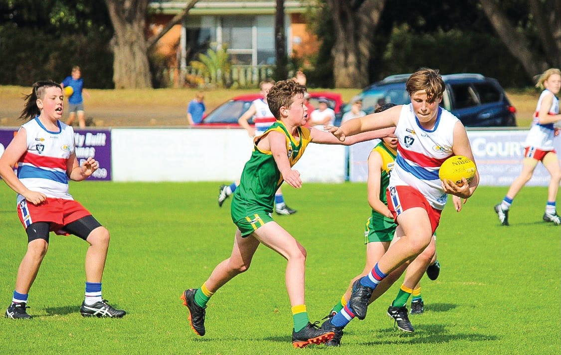 Phillip Island Red juniors take on Leongatha