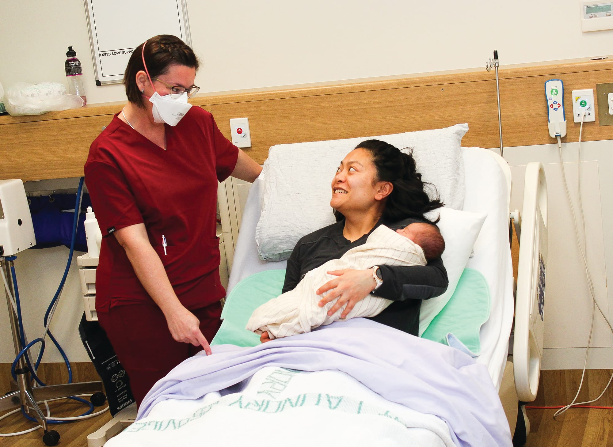 Midwives help new mums