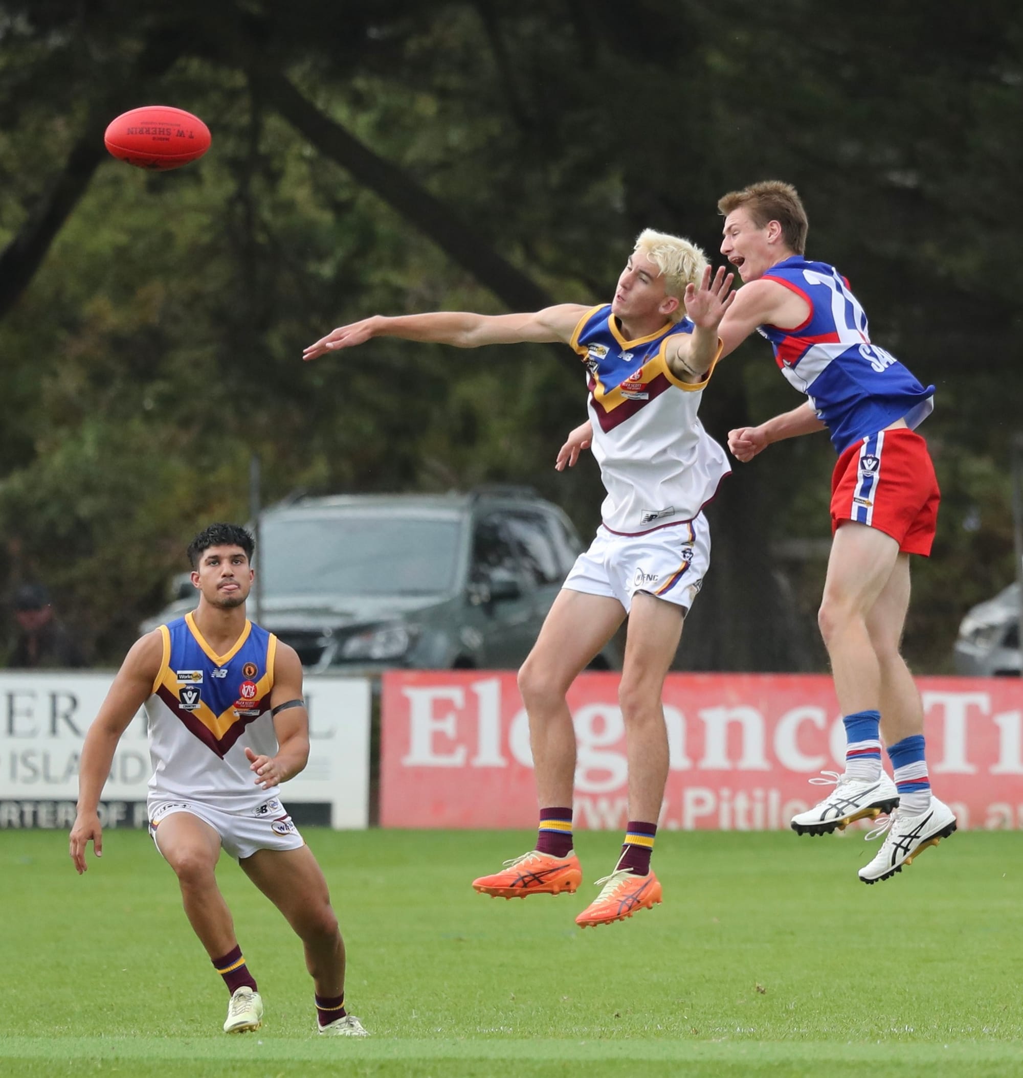 Island U18s power to 53-point win over Warragul