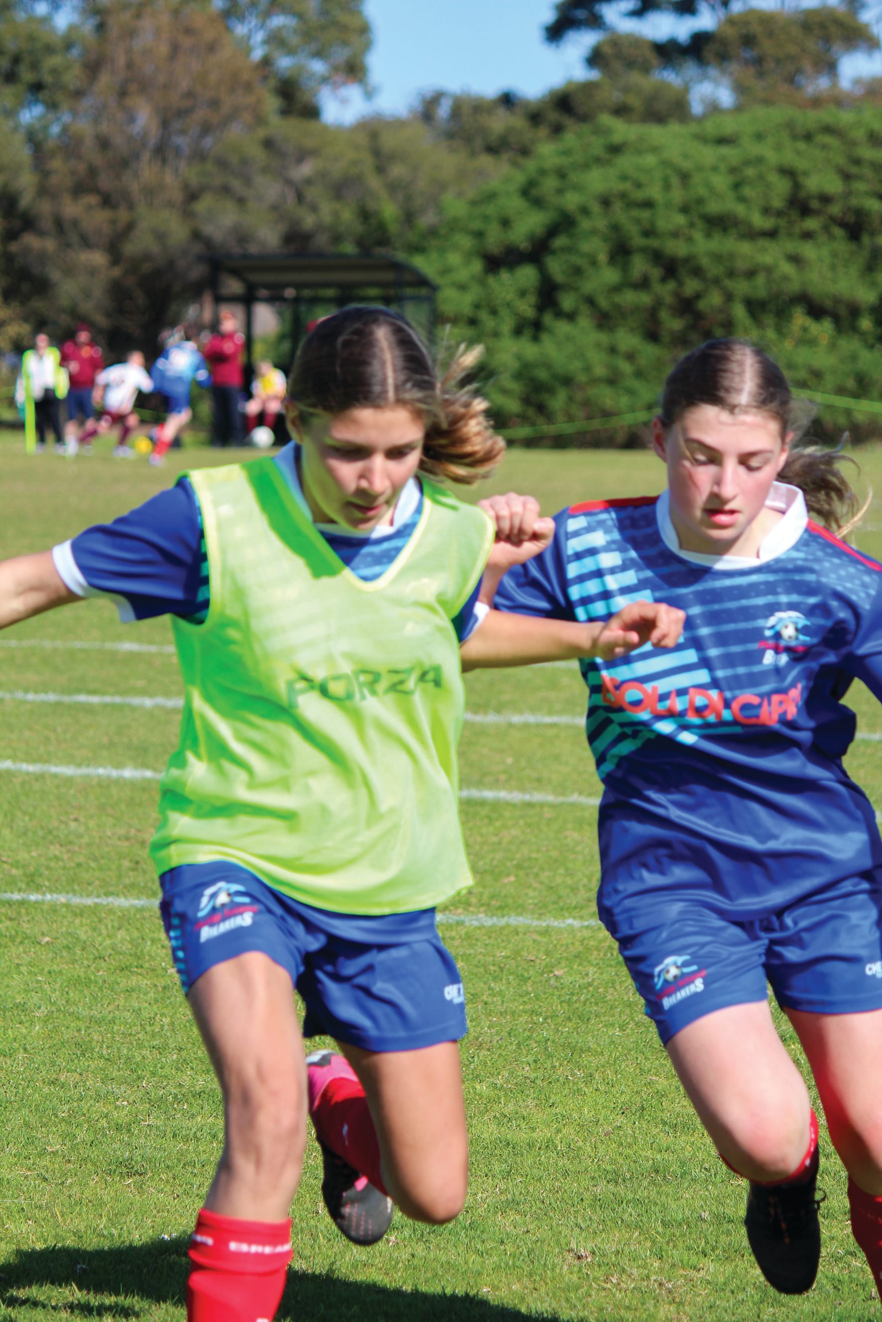 Junior teams finish strongly