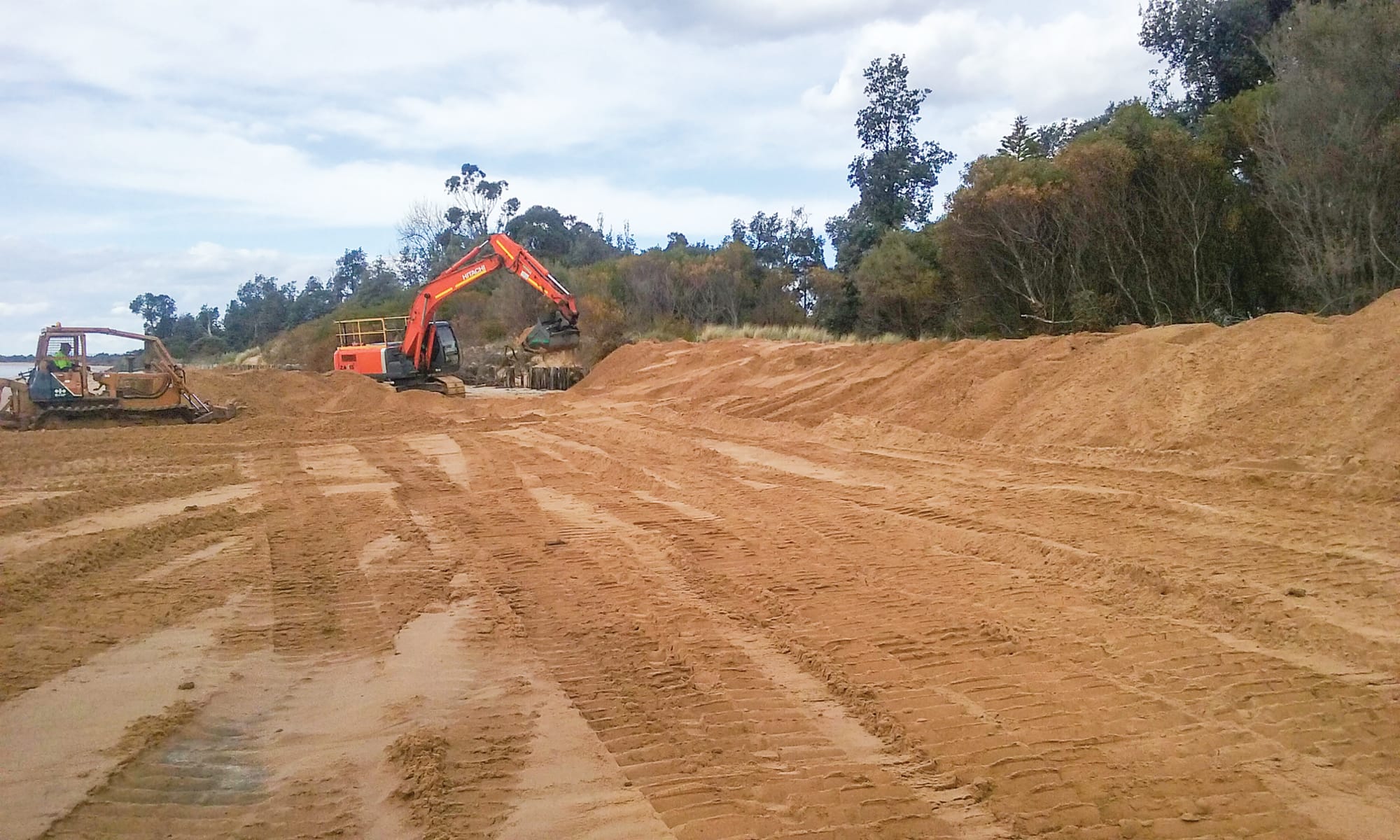 Bulldozing begins at Silverleaves
