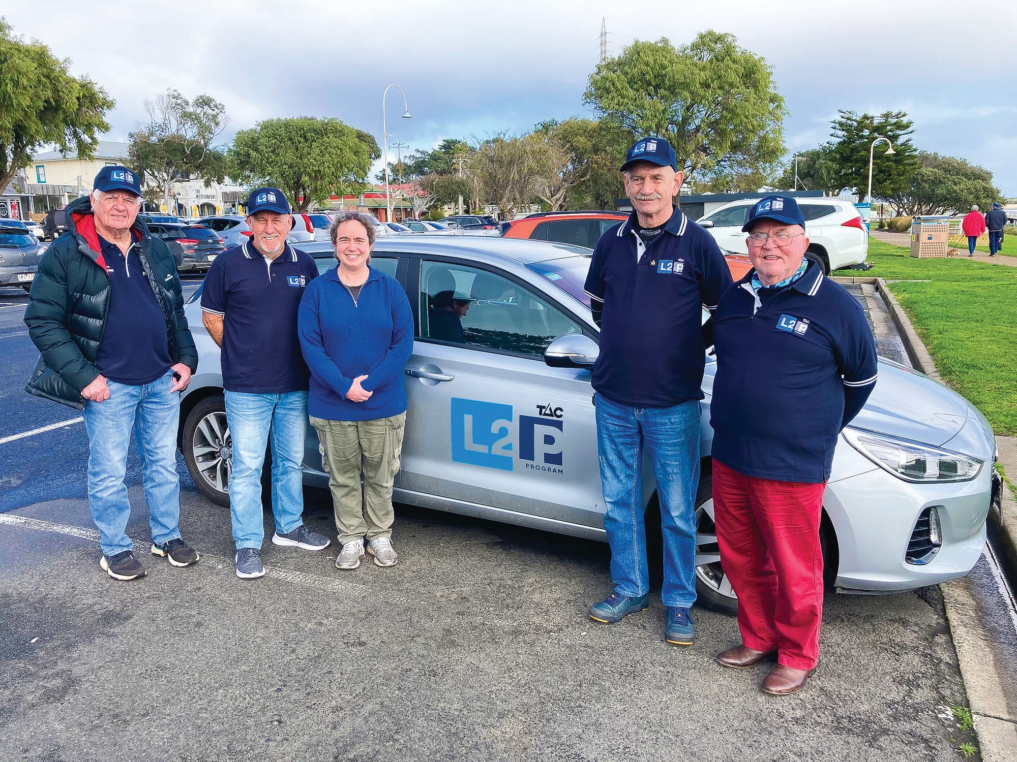 Phillip Island BUG lends learners a helping hand