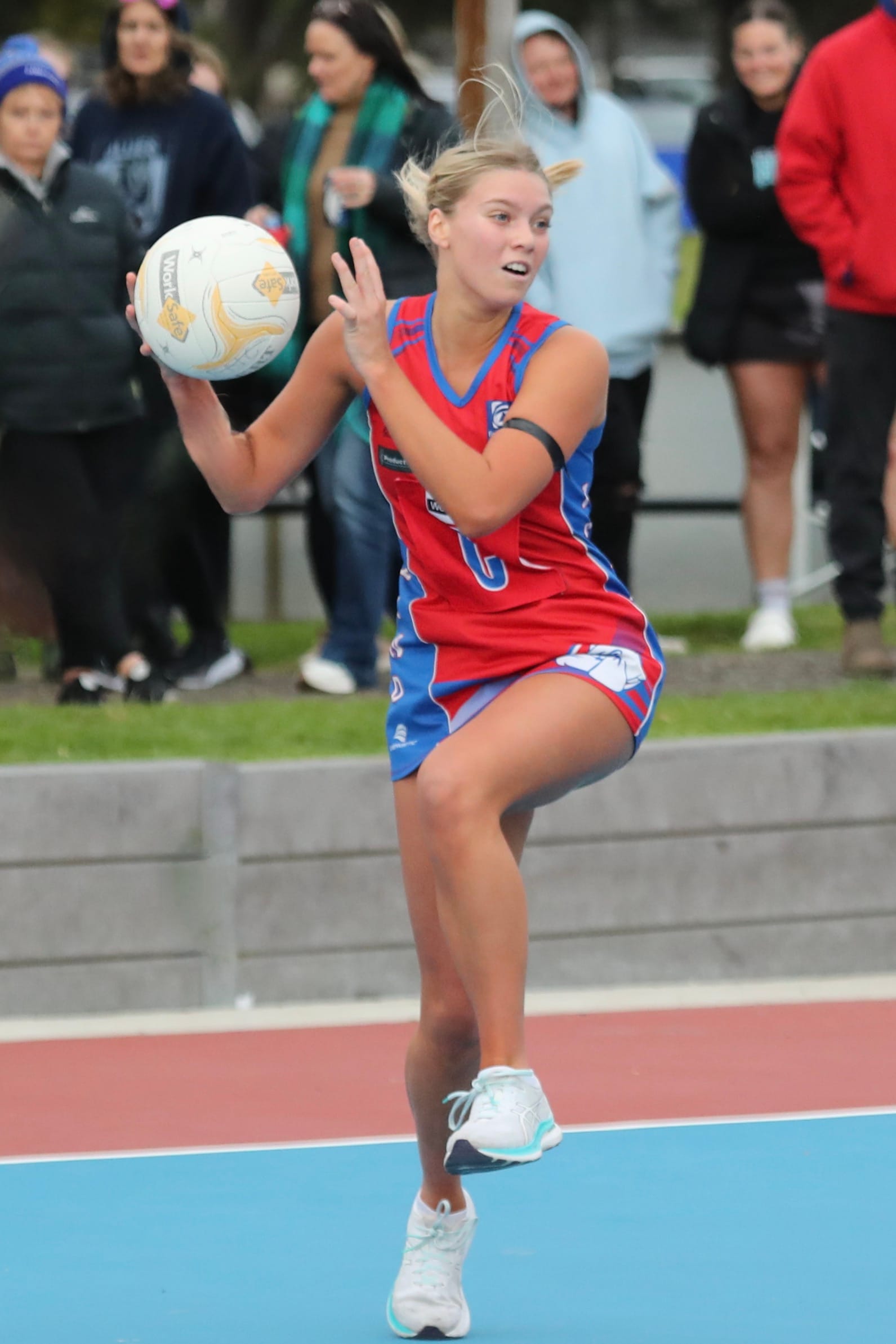 Island netballers face off against Cora Lynn - A Grade