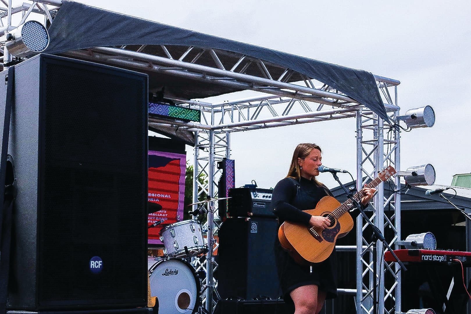 YES Hub hosts All Ages show