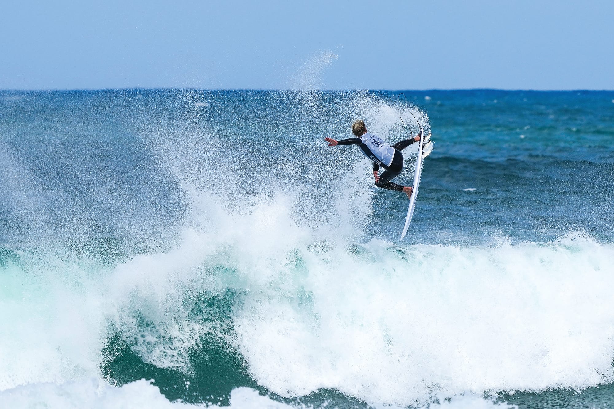 Surfers battle it out in Round 1 of Victorian titles