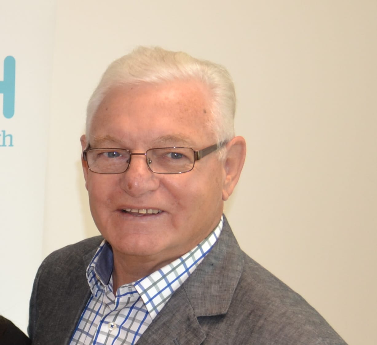 DAL: Melbourne suits vs local community