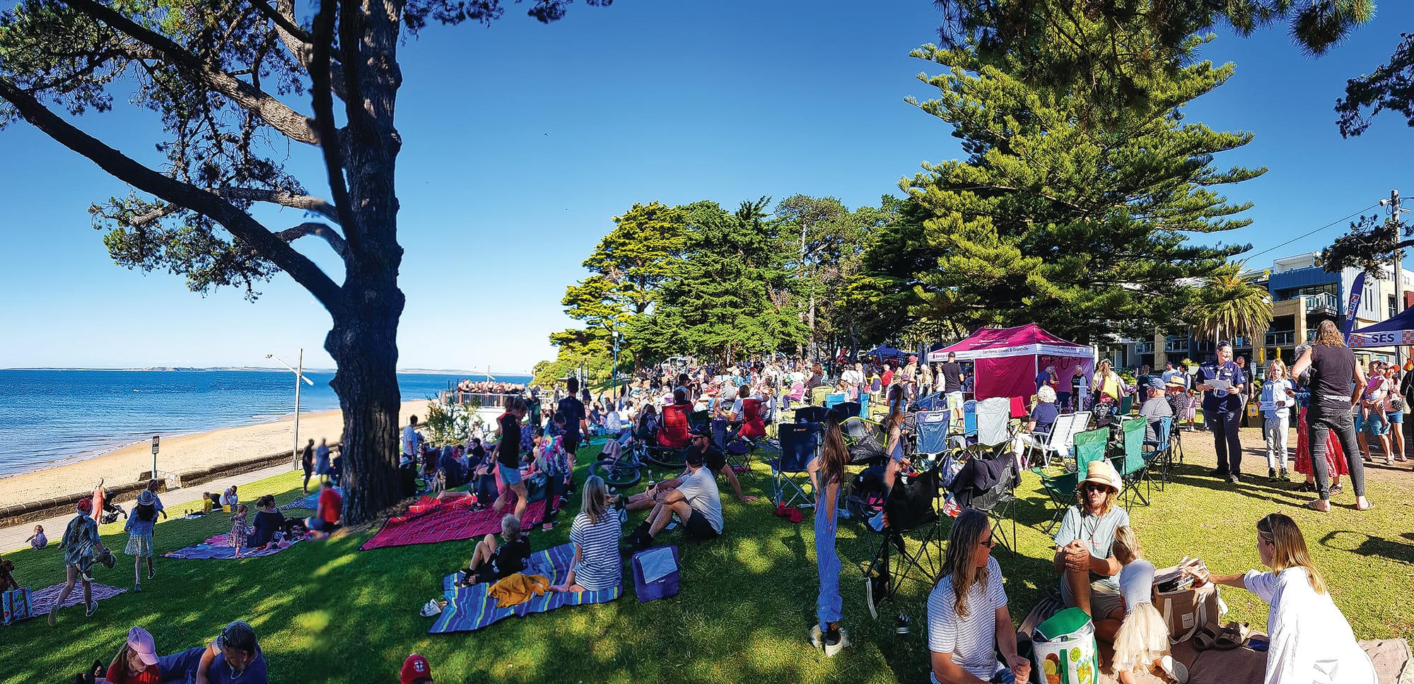 Christmas carols a triumph