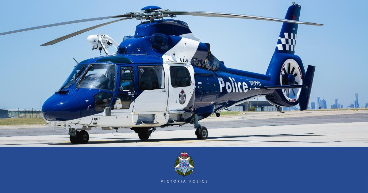 Police airwing over Cowes