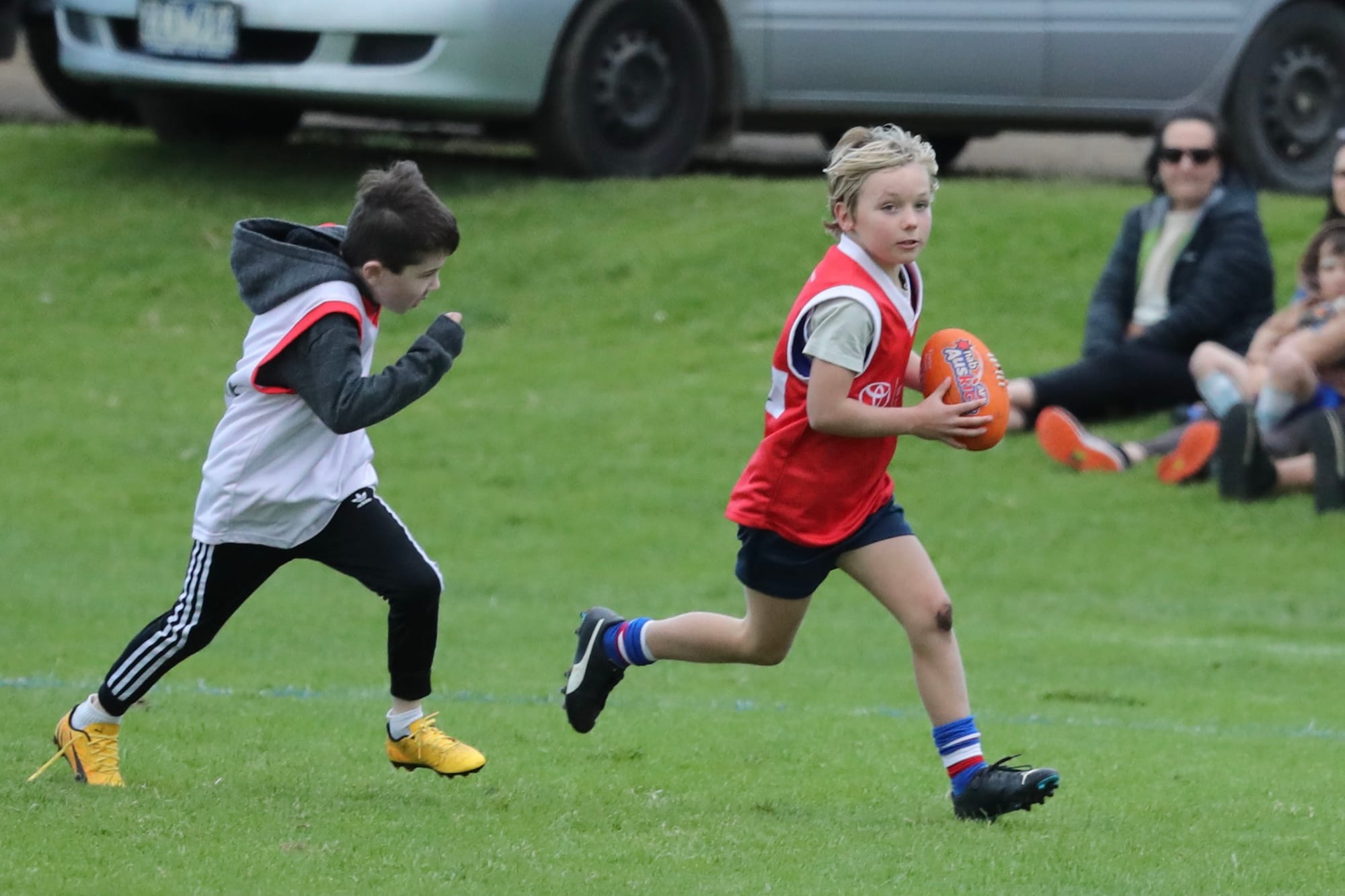 Aus Kick kids enjoy half time match
