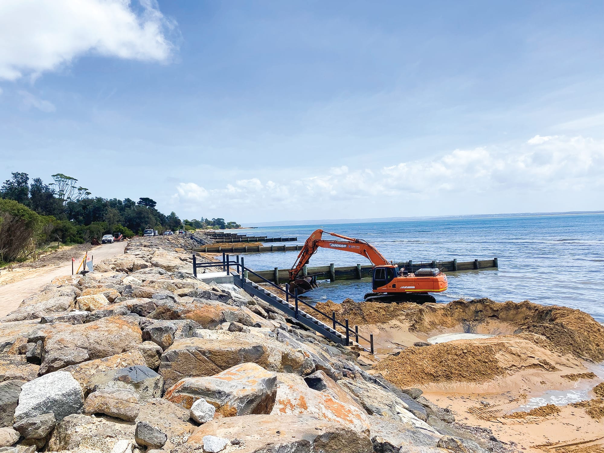 Retreat the best solution to erosion: report