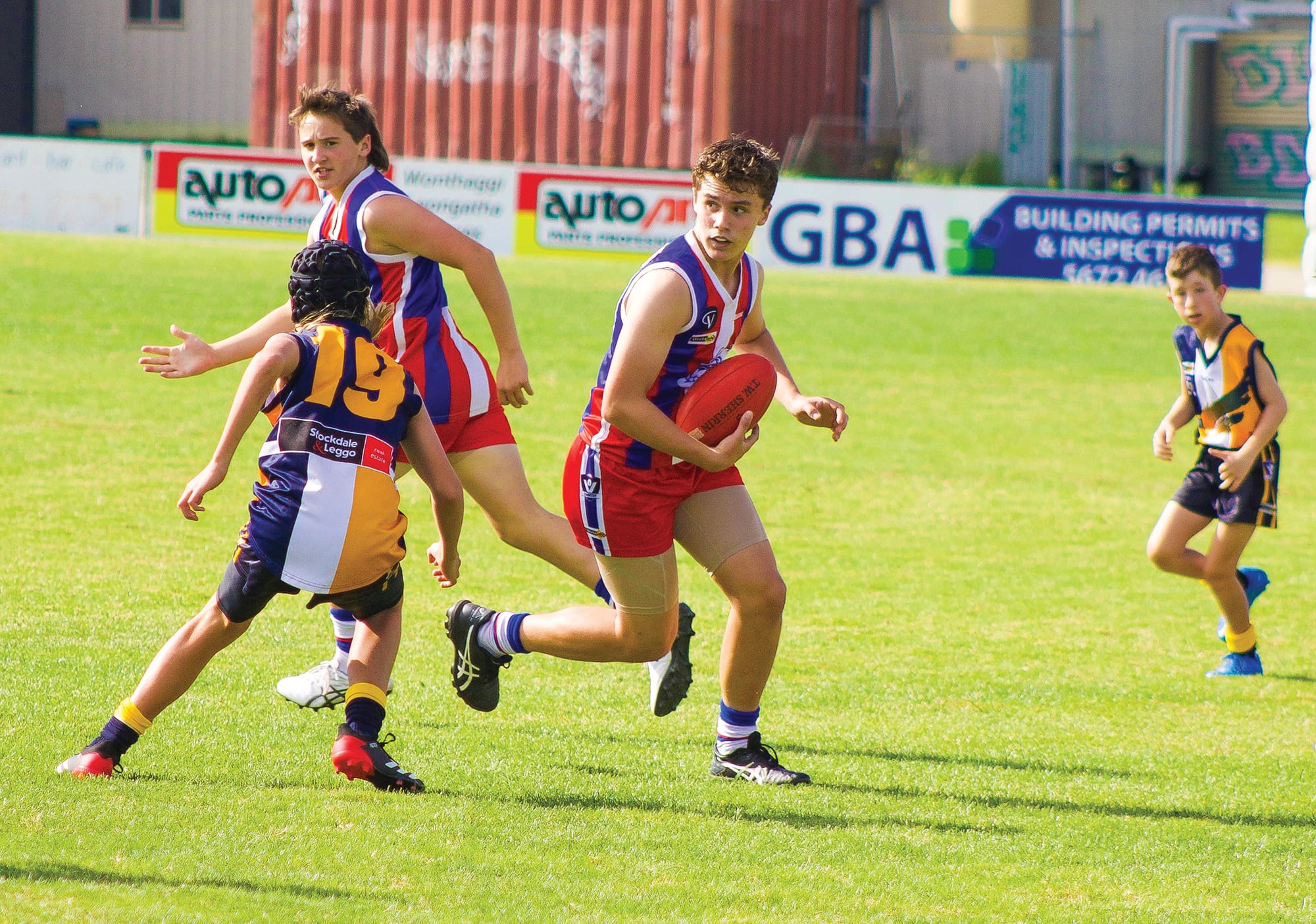 Perfect conditions for round two of Blue junior footy