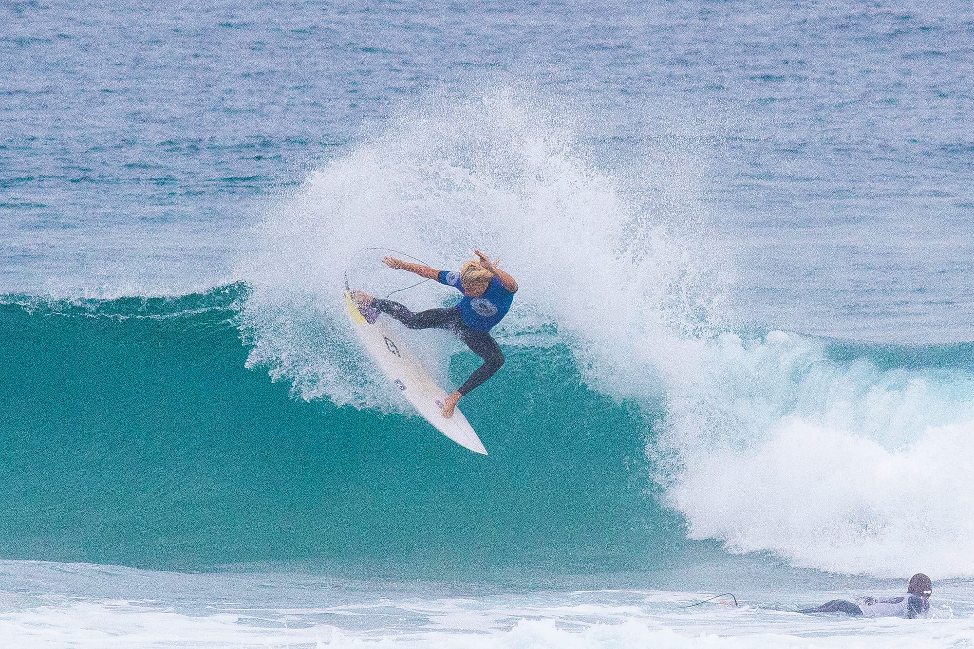 Five island surfers in Championship shoot-out