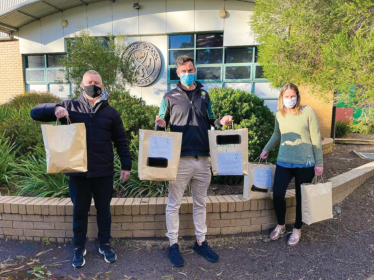 Packs to soothe isolation blues