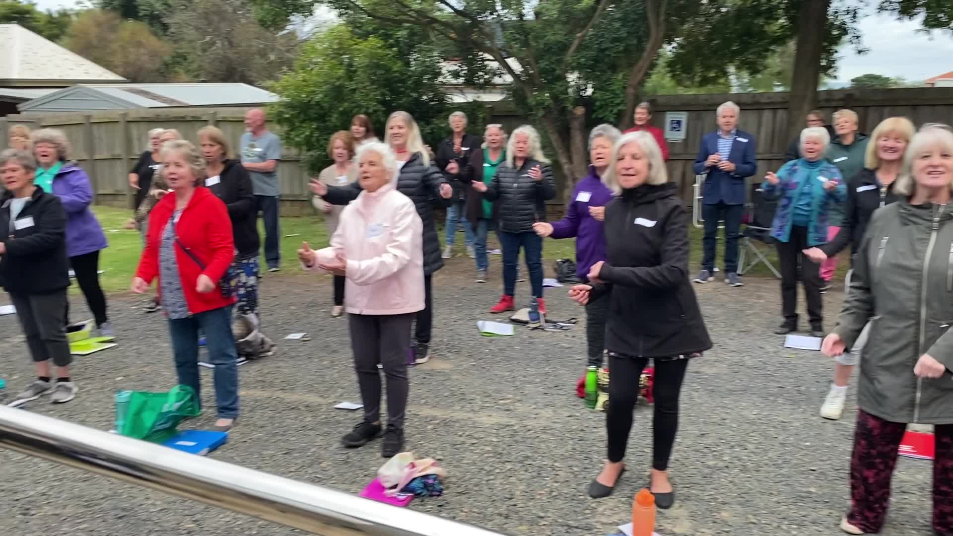 Sisters and Misters are back!