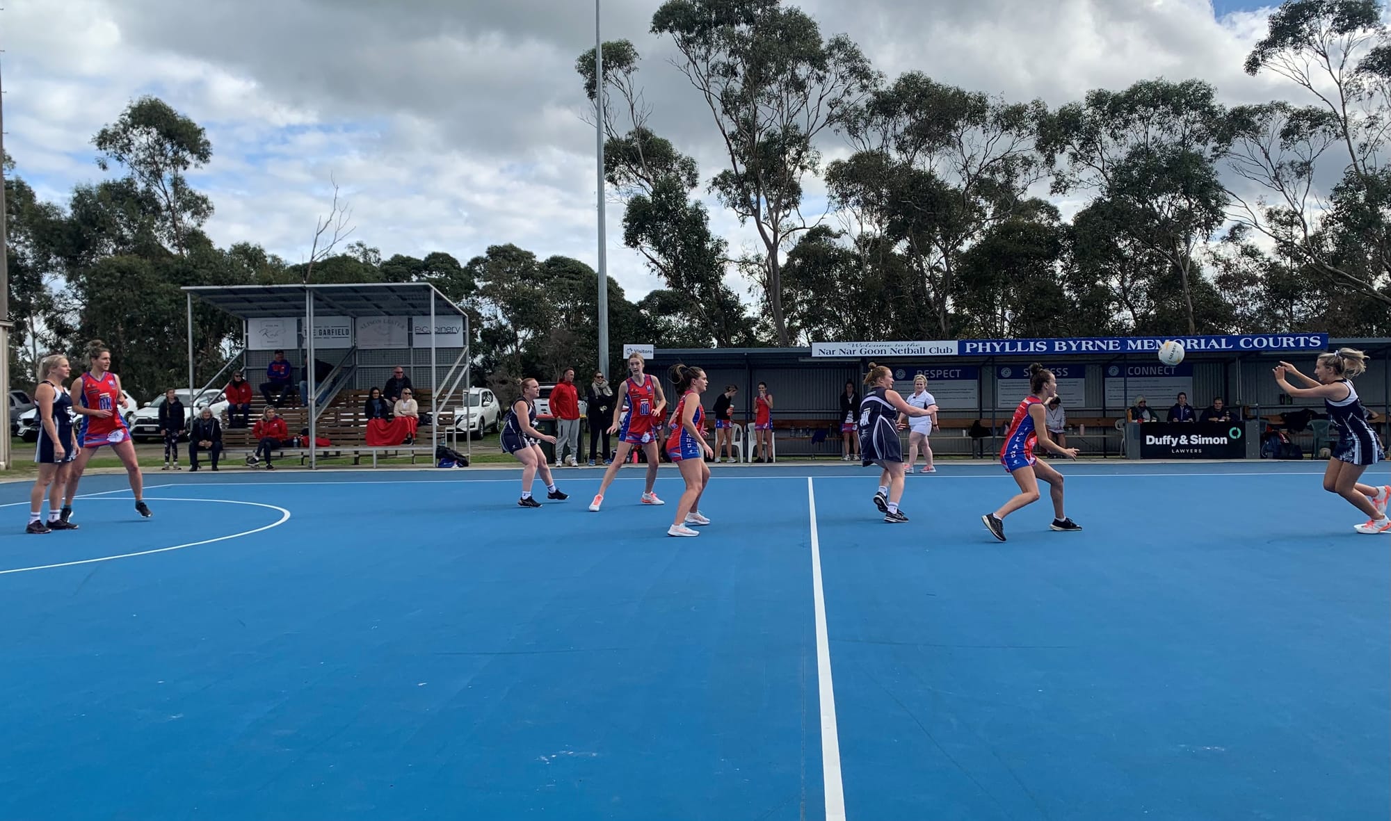 B Grade wins by a point