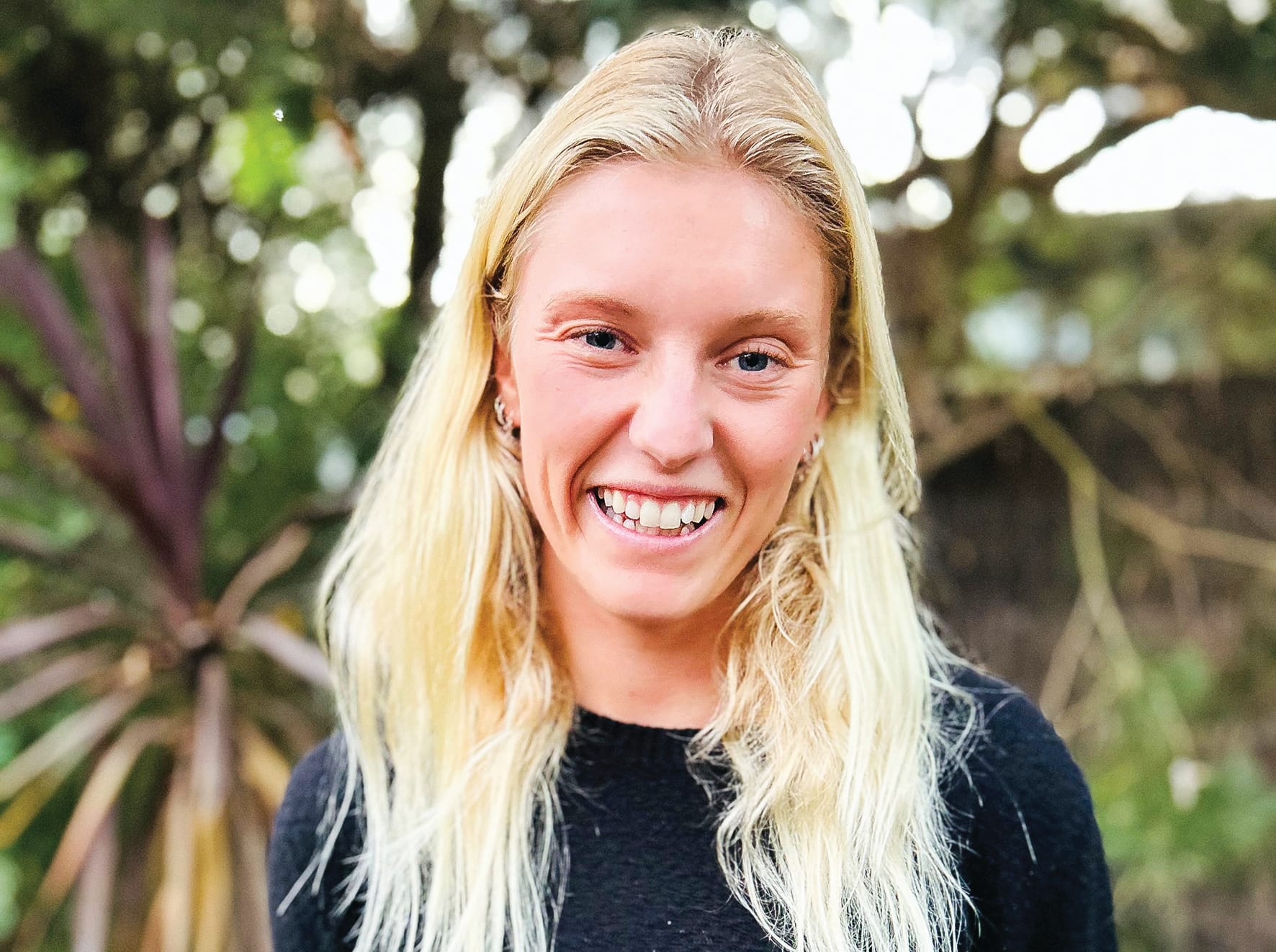 Surfing reserve donates to Lifeline