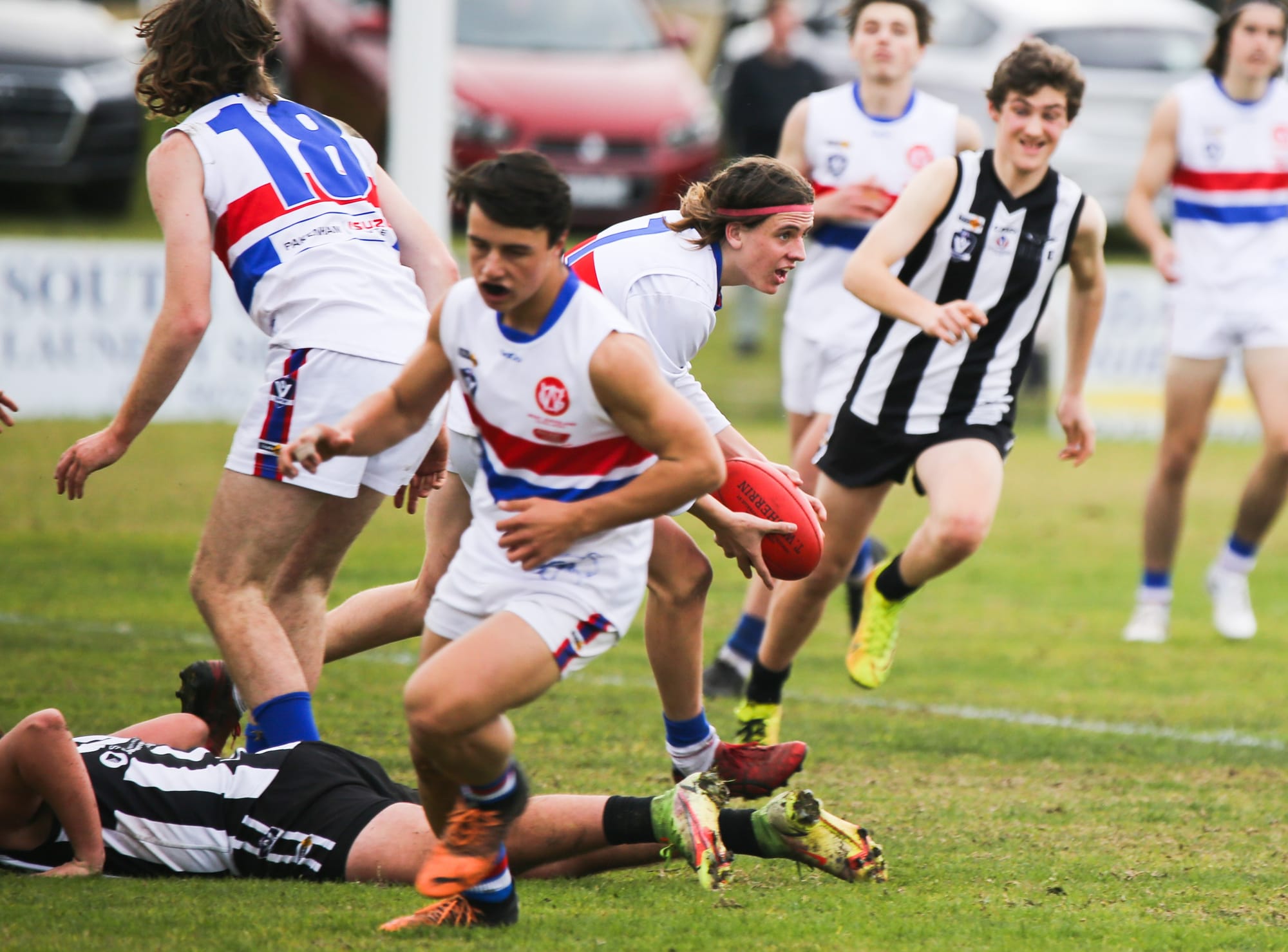 Bulldogs light up the Dalyston evening- Under 18s