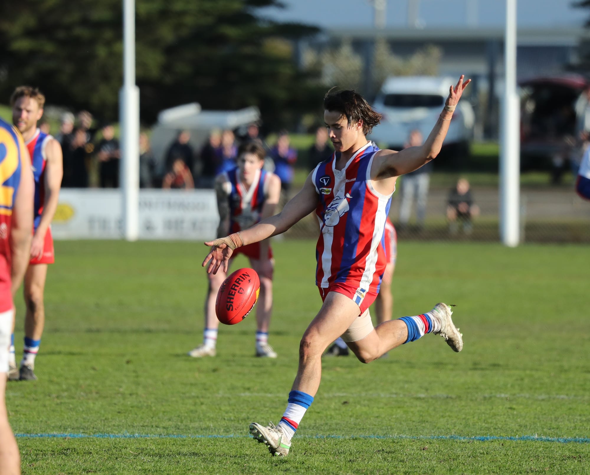 Miracle goal keeps premiership hopes alive