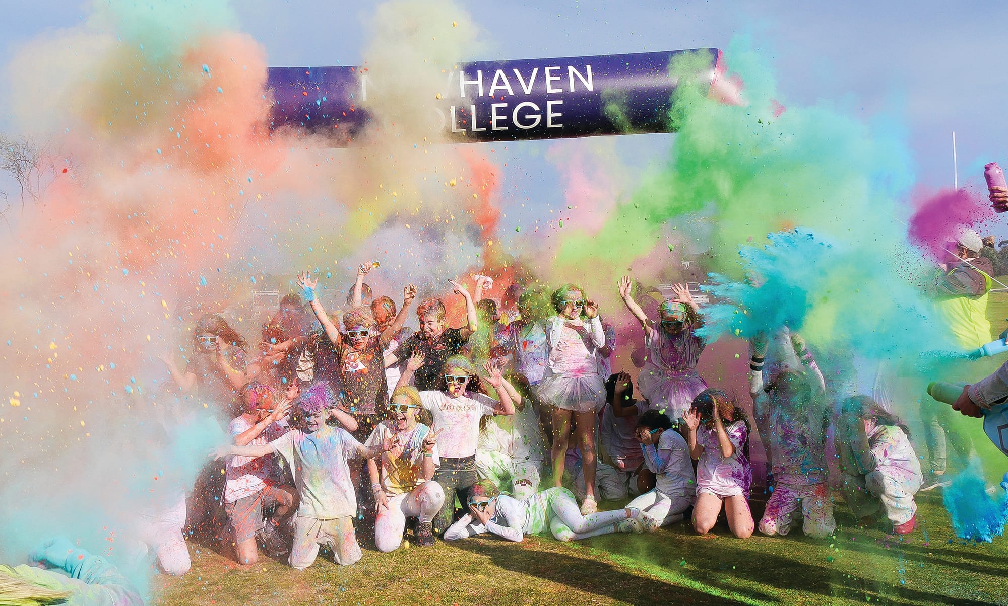 Newhaven College colour fun run