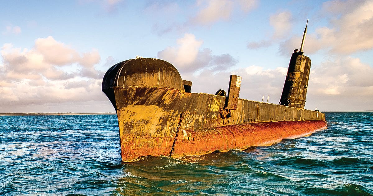 Ex-spy sub a “toxic threat” to the bay