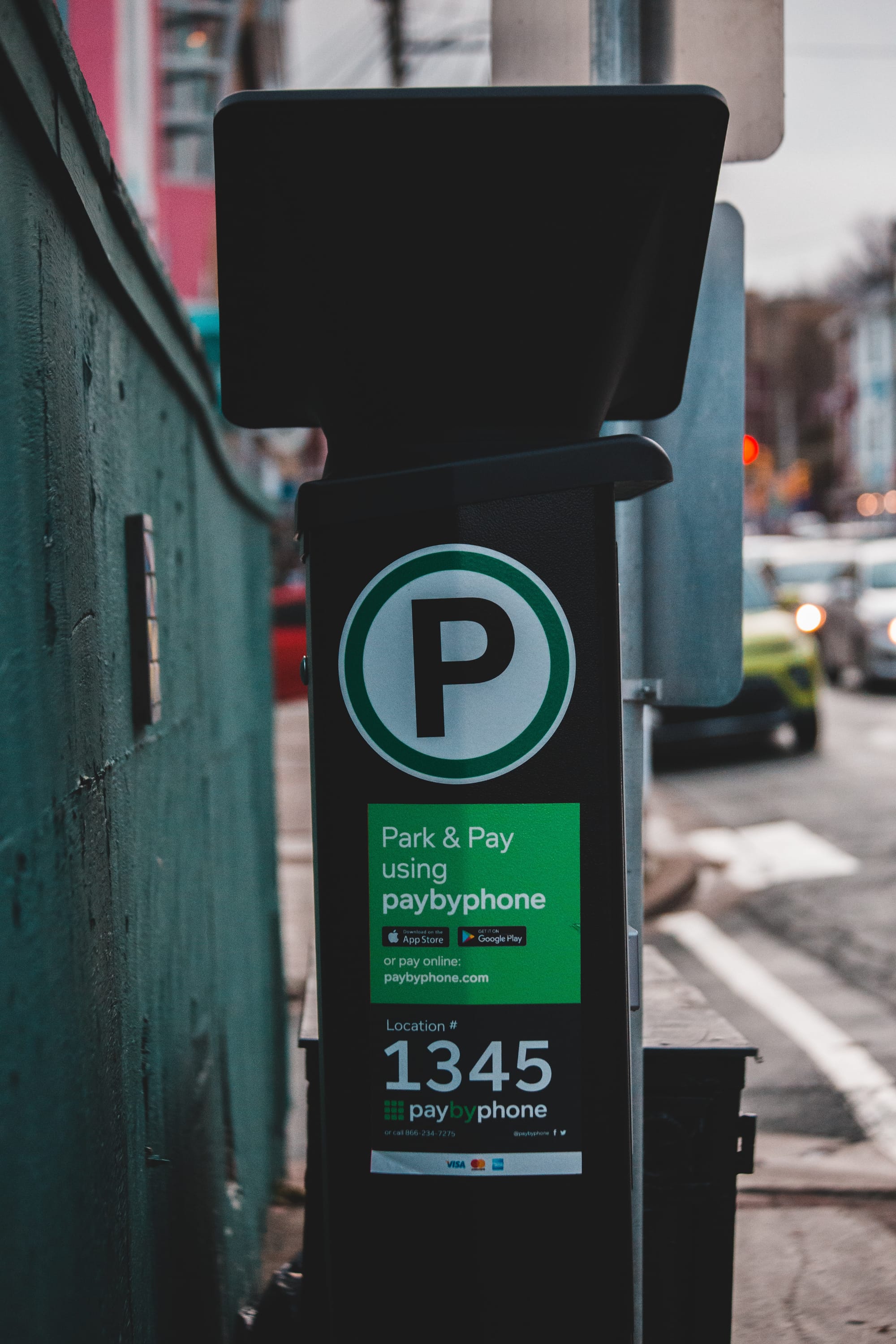 Paid parking in Cowes? No plans, says mayor