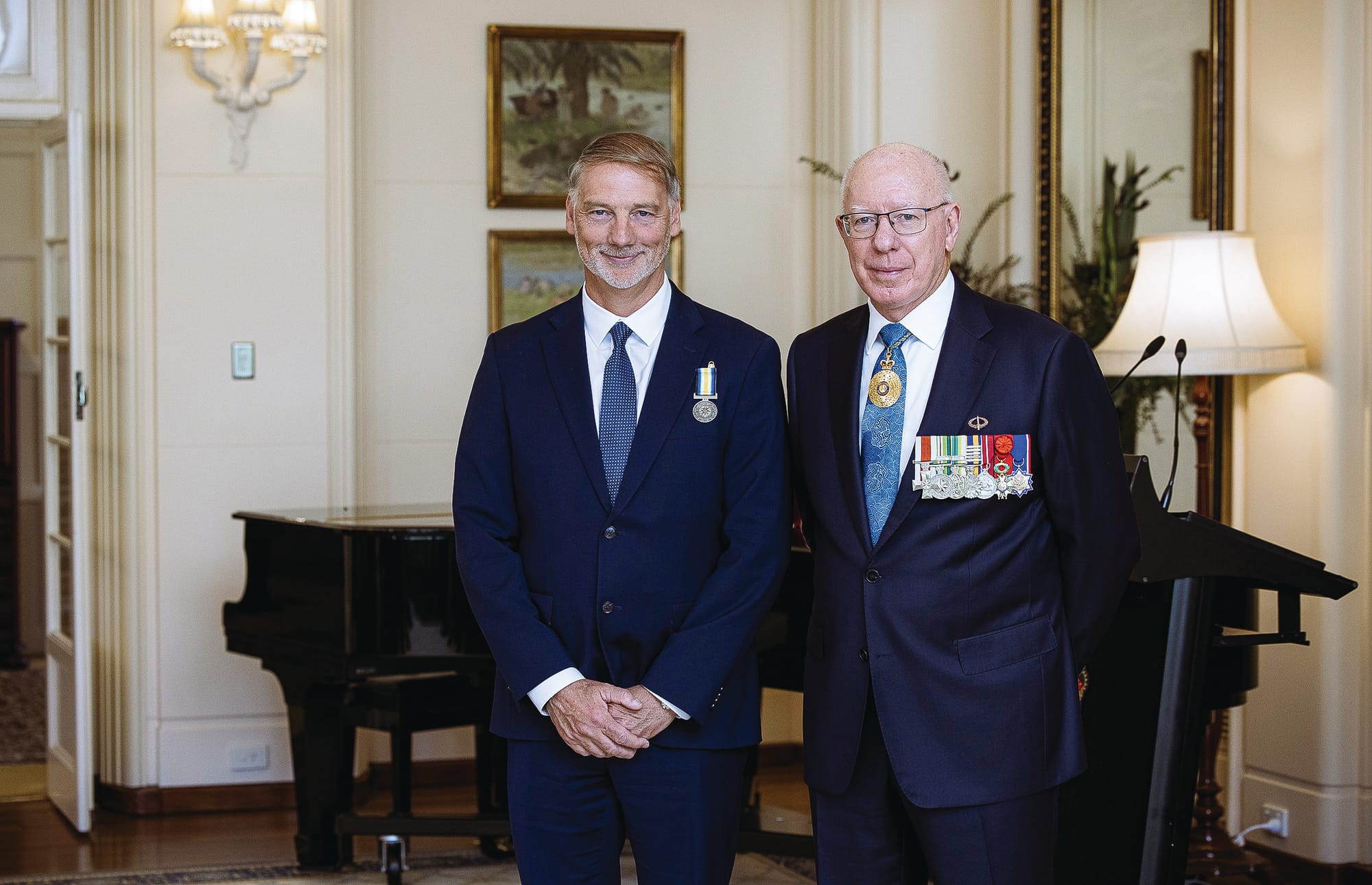 Medal recipient coming home