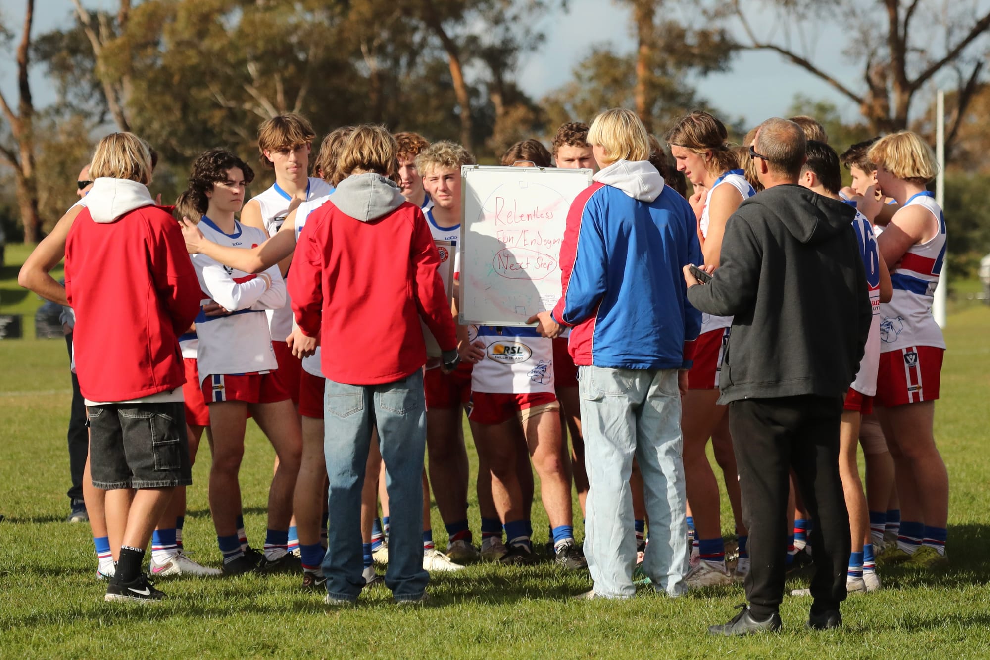 Stellar performance by Island's U18s