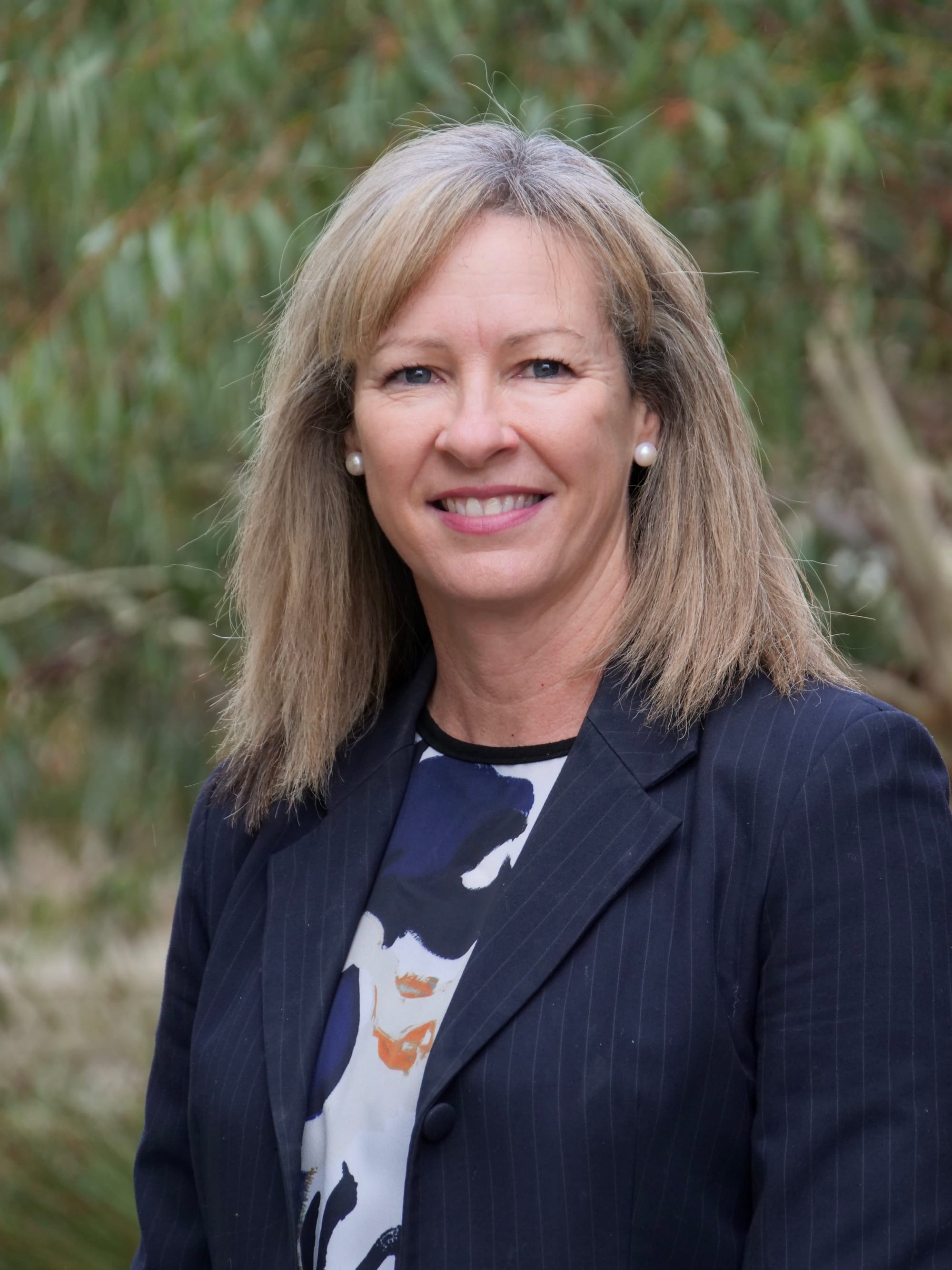 Kylie Holmes retires from Newhaven College Board