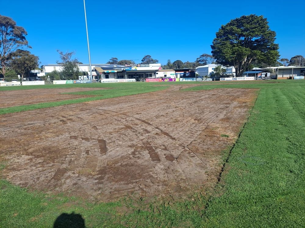 Sports club hope on oval post image