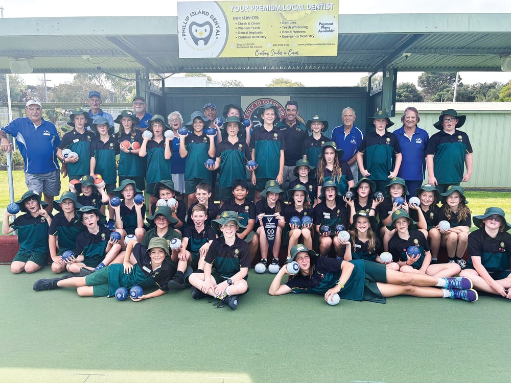 Division Lawn Bowls for Cowes students post image