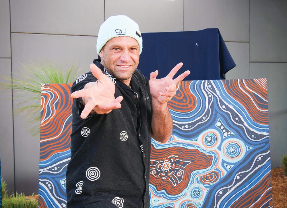 Newhaven College acquires new indigenous artworks post image