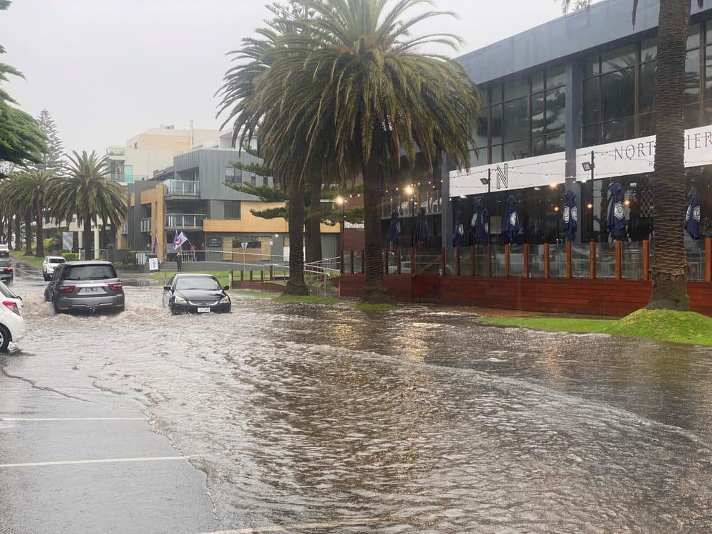 Flood warning in Cowes post image
