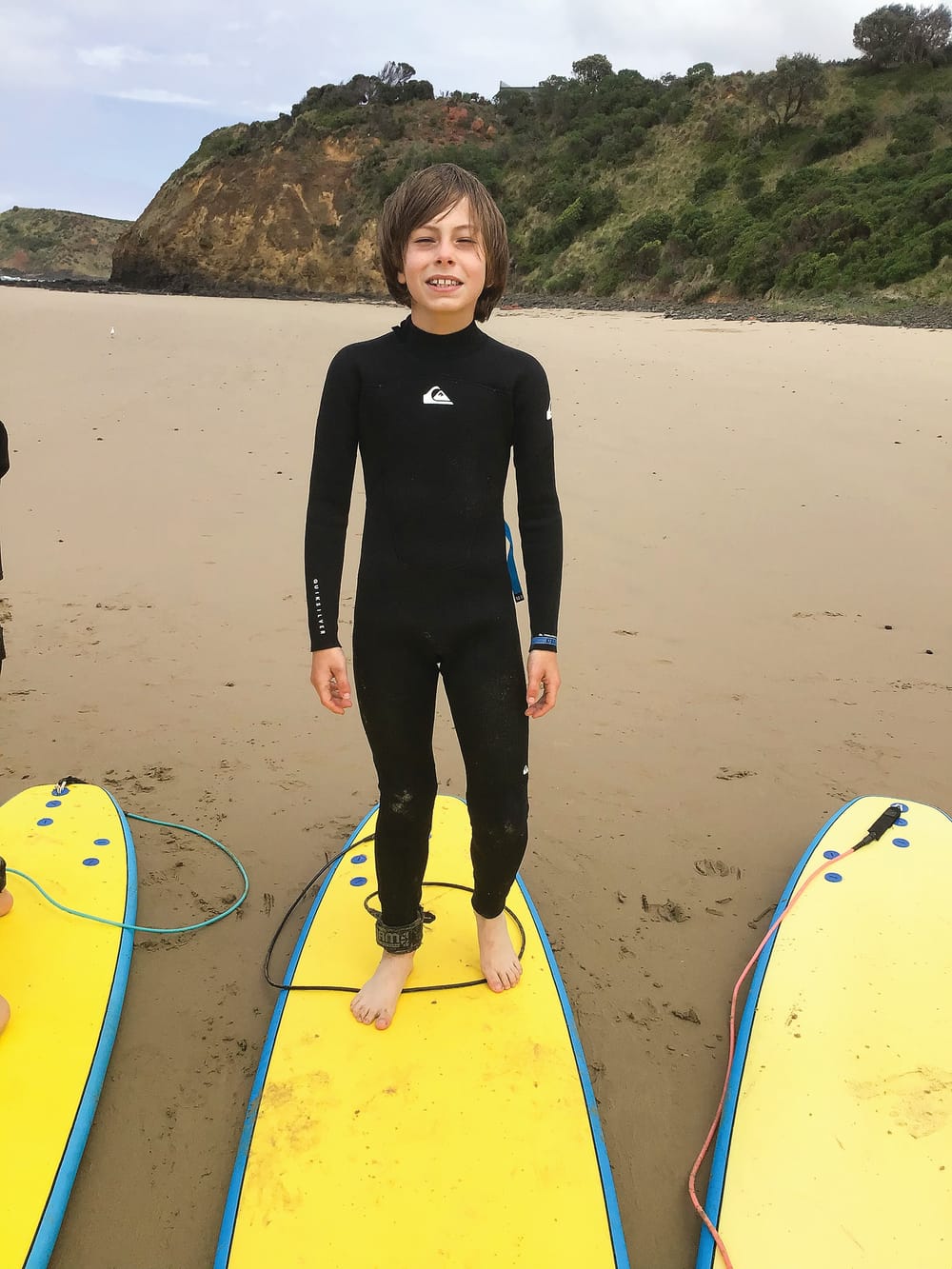 Preps and Juniors bounce into fun at Summersalt! post image