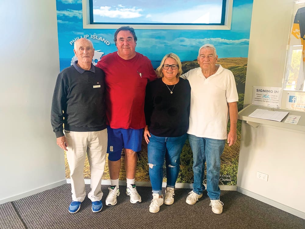 Saturday social back on the green post image