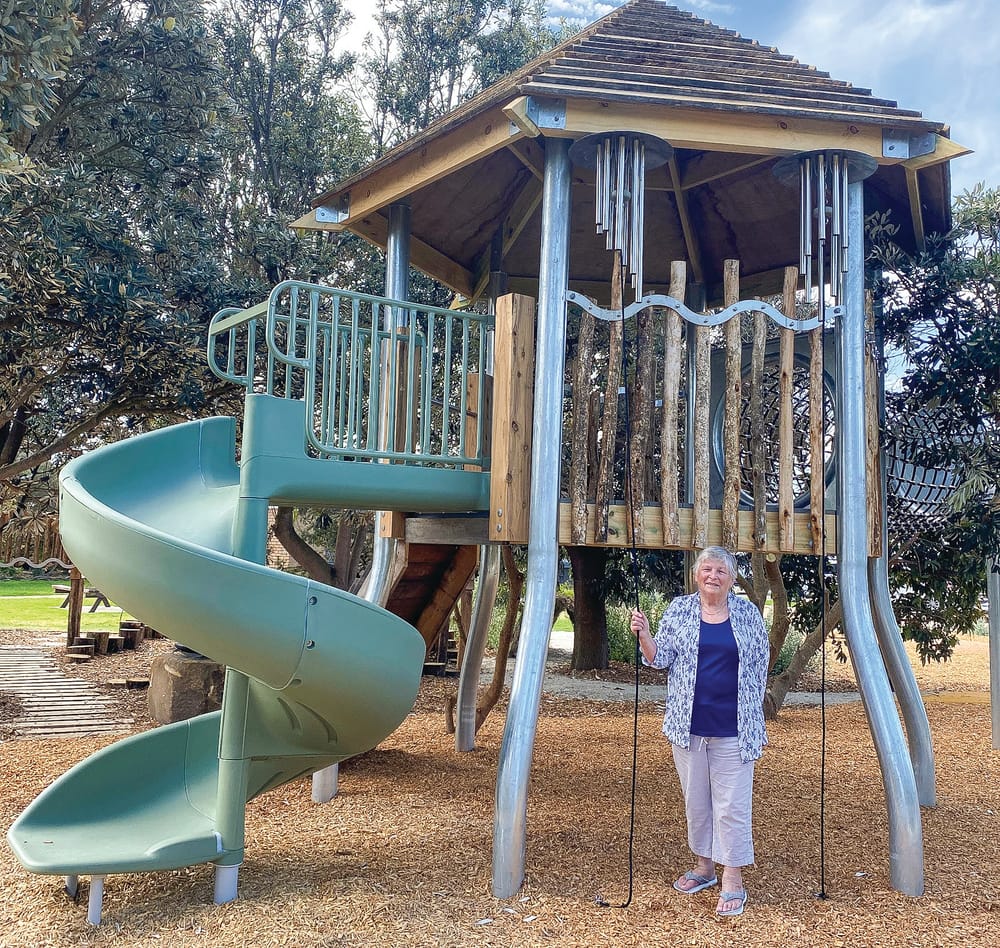 Gong for Rhyll playground post image