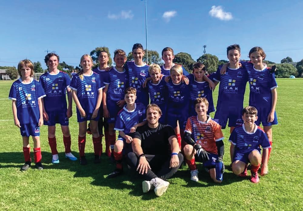 Soccer kicks off - U14s post image