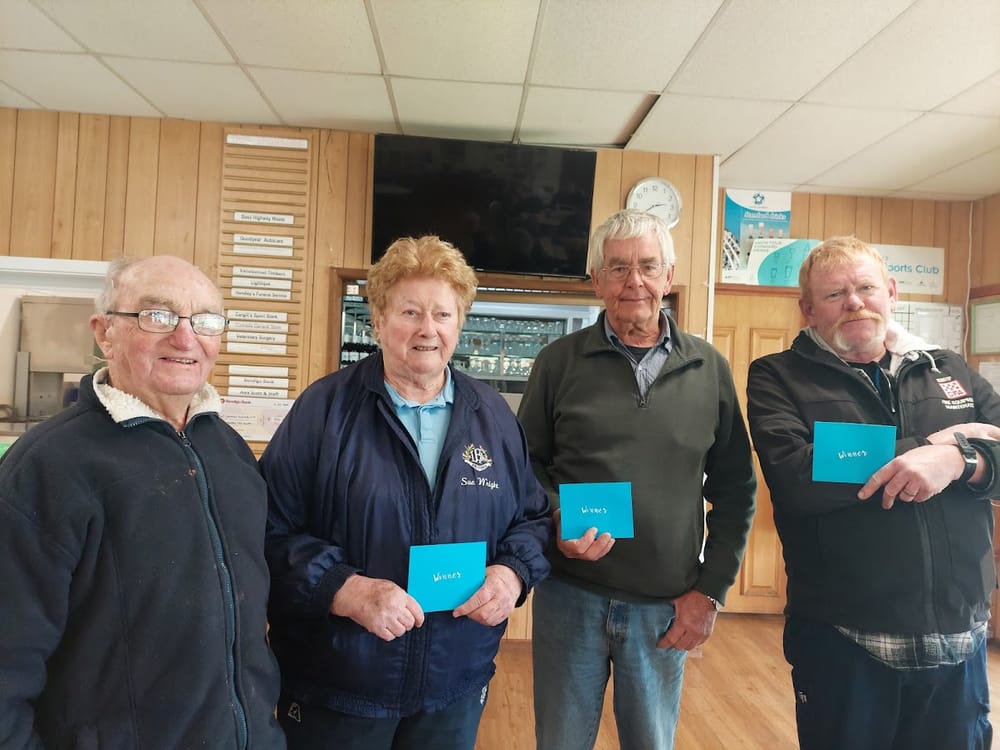 Midweek bowls results post image