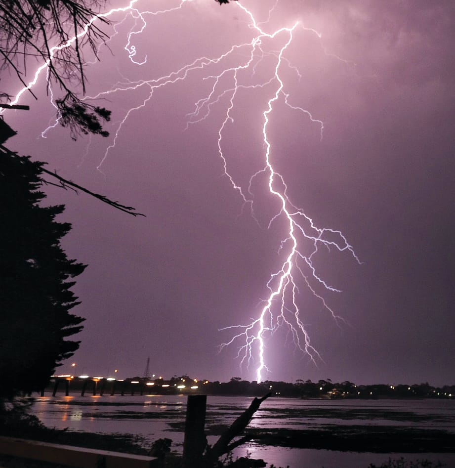 Island battered by Sunday storms post image