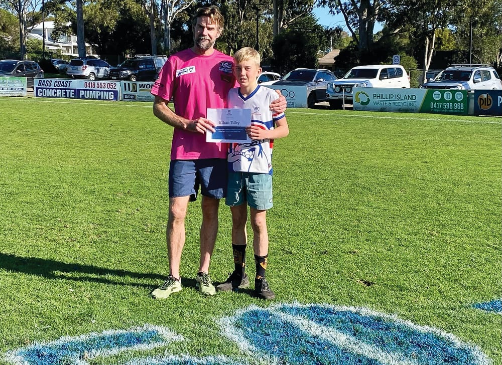 Footy juniors tough it out against Leongatha - U14 Red post image