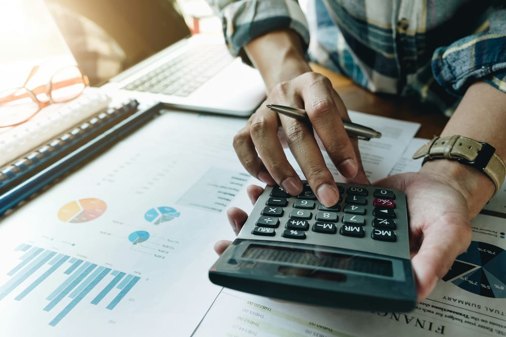 How to make a budget comment post image