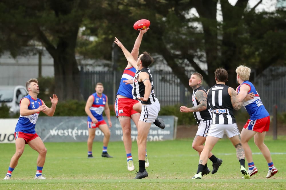 Seniors dominate against Dalyston post image