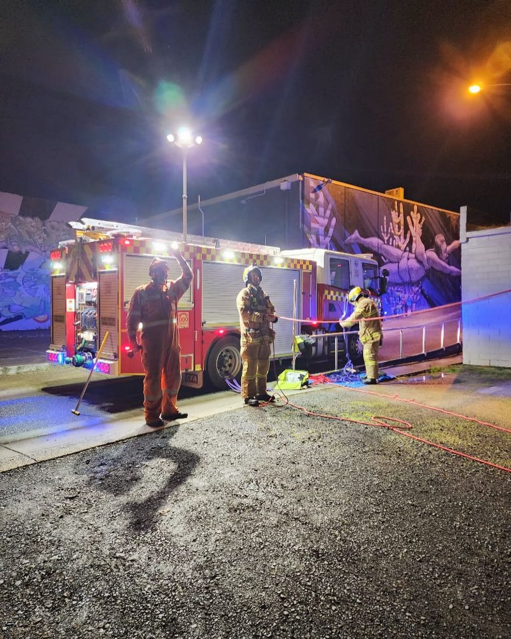 Wind wreaks havoc post image