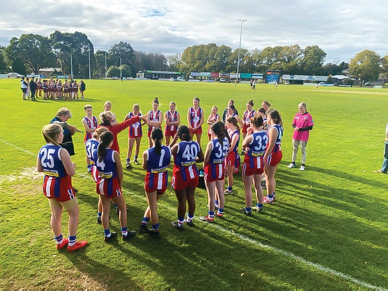 Island girls win in tough encounter post image