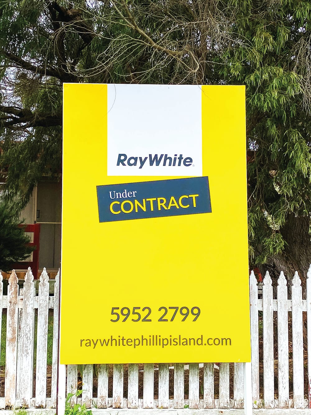 Home prices fall, housing inflation rises post image