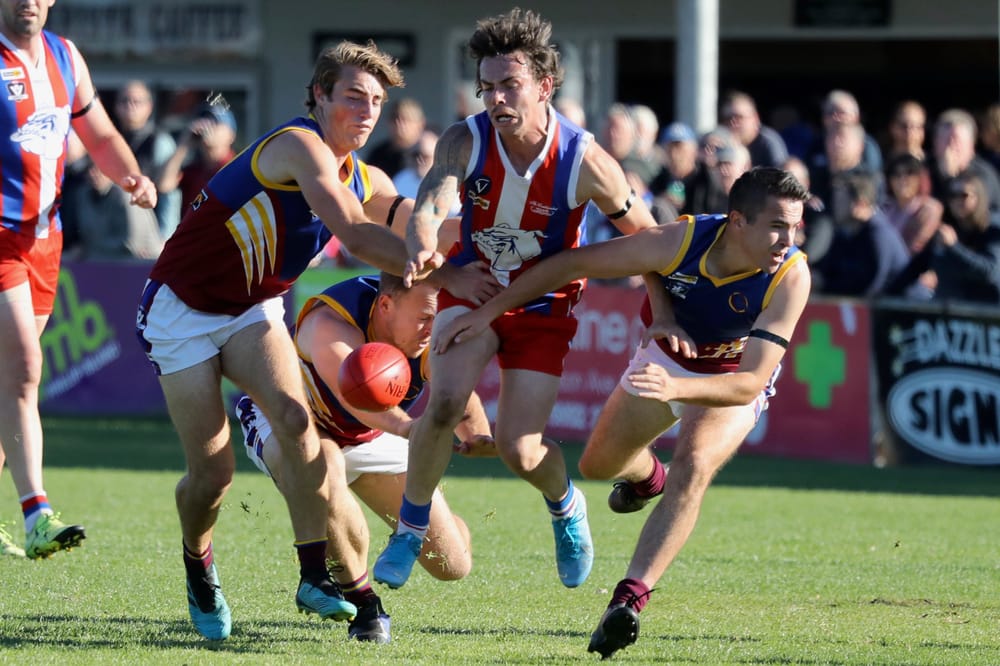 R.7 Seniors v WARRAGUL 2021 post image